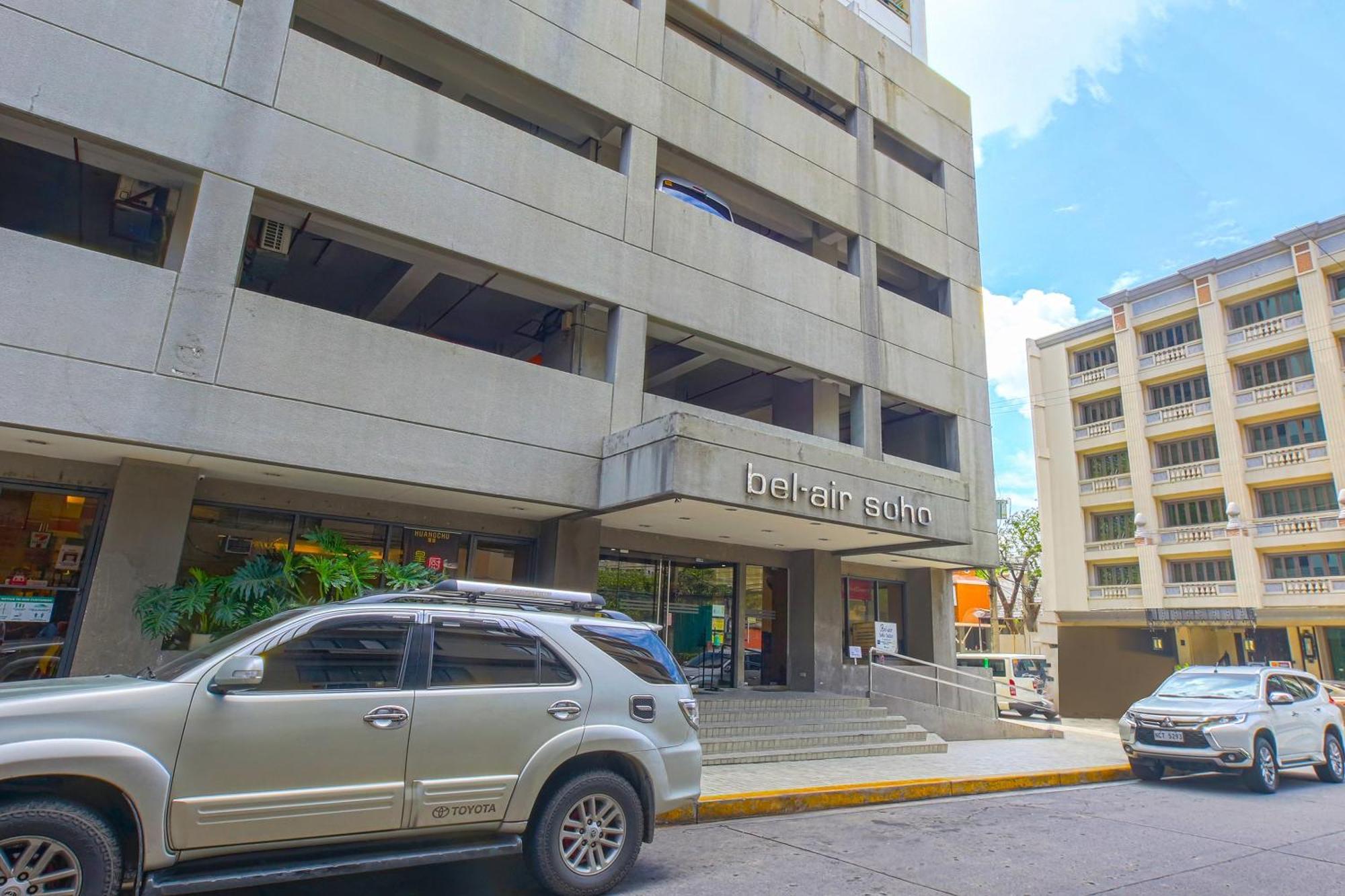 Oyo 769 Poblacion Suites Polaris Makati City Esterno foto